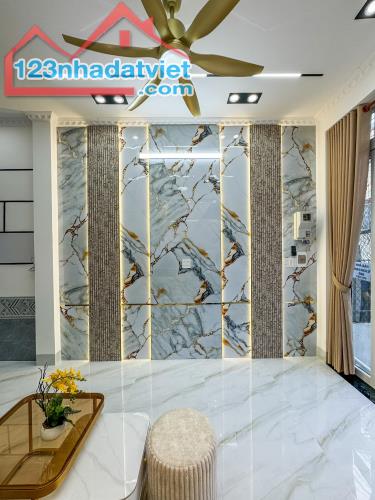 NHÀ TRỆT LẦU HẺM 25 NGUYỄN VĂN LINH  - CẠNH SIÊU THỊ MM MEGA CẦN THƠ - 2