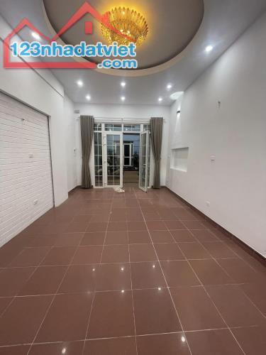 Đầu Tư!  Thuy Khuê,50m ra phố,Ngõ 3 gác,DT:66m2 x 3Tầng,MT: 4.1m,Giá: 8.9 tỷ TÂY HỒ