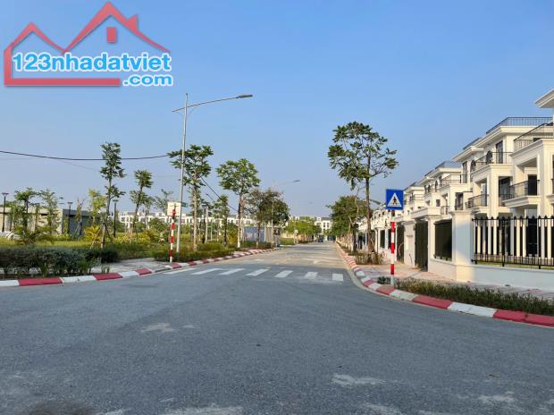 Biệt thự hud mê linh- view công viên- 0989726892