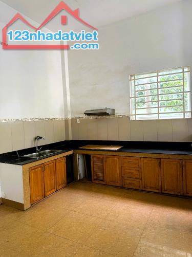 Cho thuê nhà nguyên căn 110m2 2pn mặt tiền đường 27 - Hiệp Bình Chánh - 2