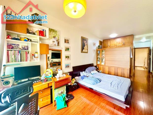 10 Triệu – Nguyên Căn Nguyễn Đình Thi Tây Hồ | 35m² x 4 tầng, Full Nội Thất, View Hồ Tây - 3