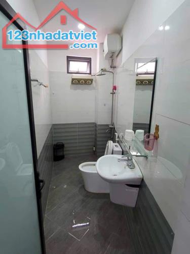 Cơ hội có 102 : nhà Cầu Diễn  , 38m2 , 5,25 tỷ , ngõ nông , sát phố - 2