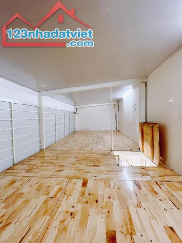 MẶT TIỀN Cư Xá Vĩnh Hội Q.4 - 44m2 chủ cần tiền bán gấp từ 6tỷ nay còn 5Ty2 TL chính chủ - 3