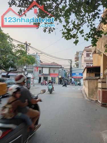 Hot💥 Bán Đất tặng nhà C4 Thượng Thanh 96M/MT6,5/7,2 tỷ, ô tô đỗ cửa