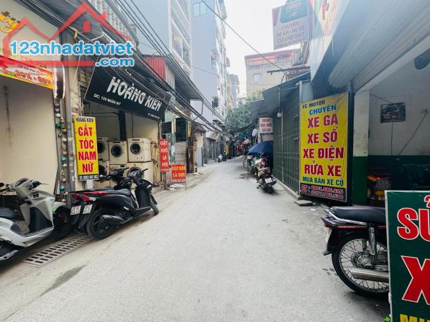 Bán toà ccmn Mỹ Đình. Nam Từ Liêm DT96m x 7T. Mặt tiền 5m.