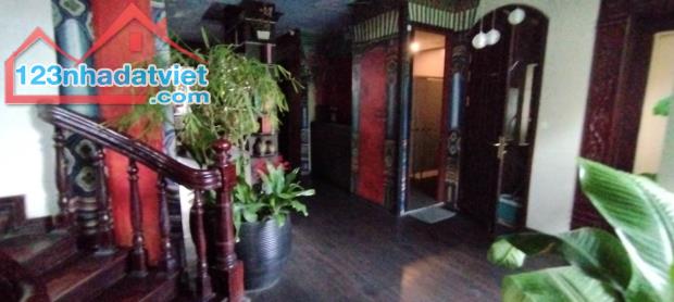 Mặt phố Đội Cấn 590m2 – MT20m – 5Tầng – 130 tỷ . - 1