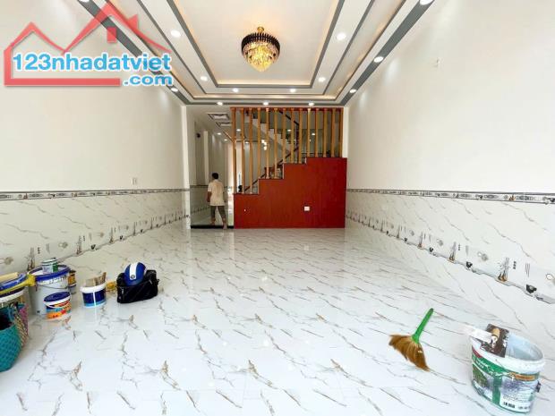 80m2 (5m x 16m), Sổ Hồng Riêng (1 trệt 1 lầu). KDC Xuyên Á - 2