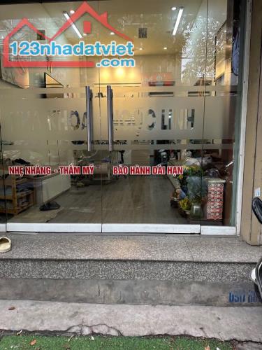 Bán nhà 5 tầng mặt phố Hoàng Hoa Thám DT 47/50m2, Giá 13.9 Tỷ - 3