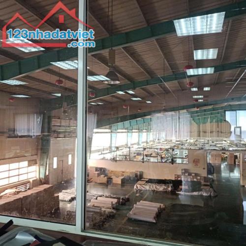 Chuyển nhượng toàn bộ Cty đang sản xuất KCN Biên Hòa, 20000m2, giá 113 tỷ.