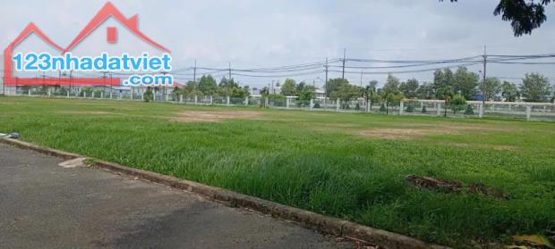 Chuyển nhượng toàn bộ Cty đang sản xuất KCN Biên Hòa, 20000m2, giá 113 tỷ. - 4