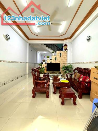 BÁN NHÀ P13 TÂN BÌNH- HOÀNG HOA THÁM- BÌNH GIÃ- 82M- 3 TẦNG- 8 TỶ XÍU - 1