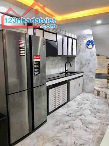 Bán nhà Khương Trung giá 3.4 tỷ, diện tích 30m2, 3 tầng, mặt tiền 4m - 1