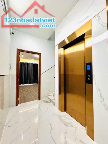 BÁN NHÀ MẶT TIỀN 80M2 5 TẦNG - THANG MÁY - GARA OTO - PHÚ TRUNG QUẬN TÂN PHÚ.