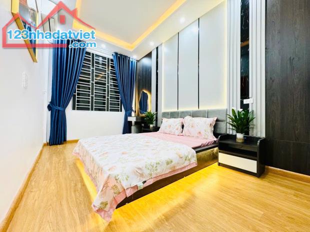 Bán nhà Thanh Xuân thông gần ôtô tránh, cực thoáng 32 m2 giá nhỉnh 6.25 tỷ - 3