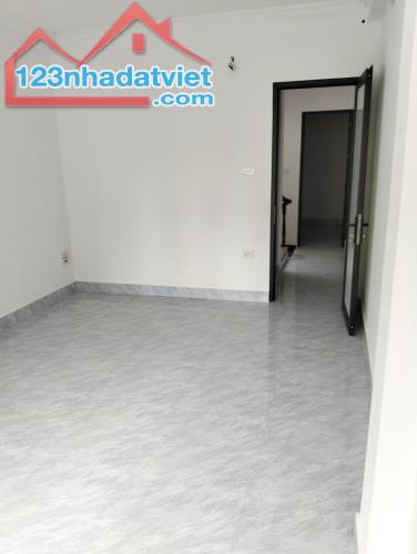 Bán nhà phố Phương Mai, Đống Đa, Ô TÔ tránh, KINH DOANH, vỉa hè, 38m X 5tầng, hơn 6tỷ. - 2