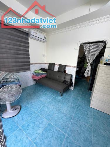 Bán Nhà 1 Trệt 1 lầu 20m2 lô góc (P. Trung Dũng) chỉ 1,250 tỉ - 1