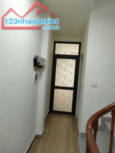 Bán gấp giá rẻ nhà mới đẹp Đỗ Thuận 32m, 4 tầng, mt 2m/5m 4.72 tỷ Hai Bà Trưng.
HÀNG KÍN - 3