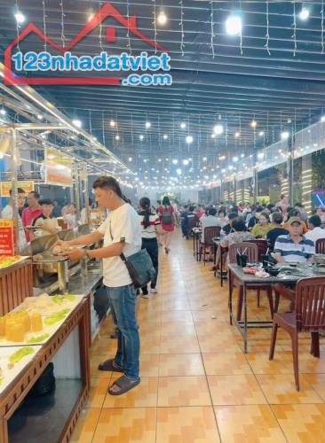 SANG NHƯỢNG NHÀ HÀNG BUFFET HẢI SẢN  Vị Trí : 189 tại 27/23 Phạm Hùng - Bình Hưng - Bình - 4