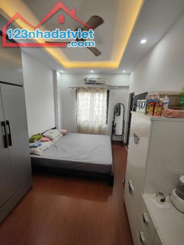 Bán nhà Xuân Phương 41m2,  4 tầng, chỉ 7,86 tỷ, lô góc thiết kế hiện đại, vài bước ra Phố. - 1