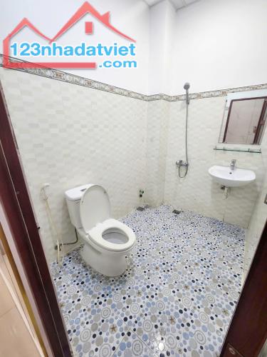 Nhà 3.57*15m/nở hậu Nguyễn Thị Tần P1Q8 - 3