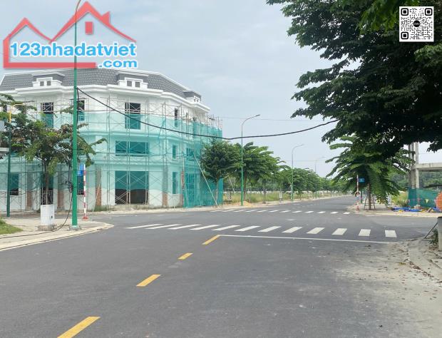 Nhà 80m² Thổ Cư Hoàn Toàn, Giá 2,66 Tỷ – Khu Vực Hòa Lợi, Bến Cát – Gần KCN Lớn (VSIP 2,