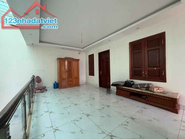 Bán nhà 3 tầng 126m2 thiết kế kiểu villa có gara ô tô tại TĐC Hồ Đá , Sở Dầu, Hồng Bàng - 5