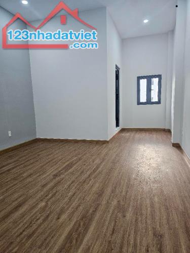 Bán nhà đẹp mặt tiền kinh doanh sầm uất Bông Sao, khu ẩm thực đêm Q.8, 70m2, SHR. - 1