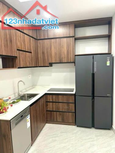 Kẹt tiền bán nhanh Trần Quang Diệu, Phường 17, Quận 3, Diện tích 60m2, Giá 3.2 tỷ, Sổ sẵn - 2