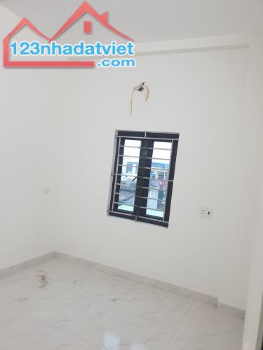 BÁN NHÀ ĐẸP 2.65 TỶ 3 TẦNG 50M2 NGÕ CỰC NGẮN CHỢ MỸ XÁ - 4