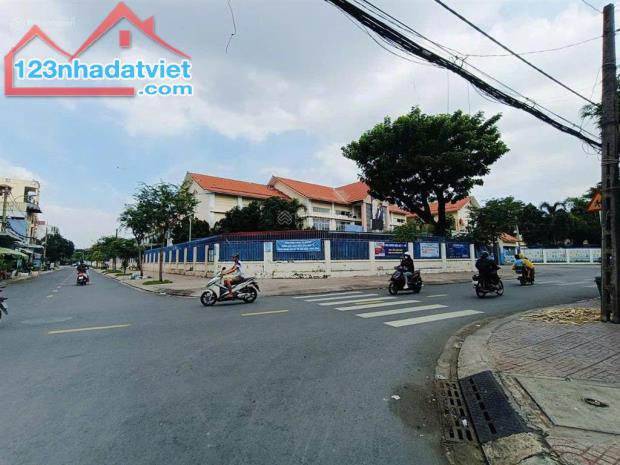 Hạ 1 Tỷ Nhà  Bán  Đại lộ 3   Phước Bình , Q.9  DT:92 m2 Giá còn 7.4 Tỷ - 1