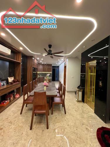 ***Bán nhà hxh Võ Thành Trang, phường 12 Tân Bình (7,1*13) khu Bàu Cát