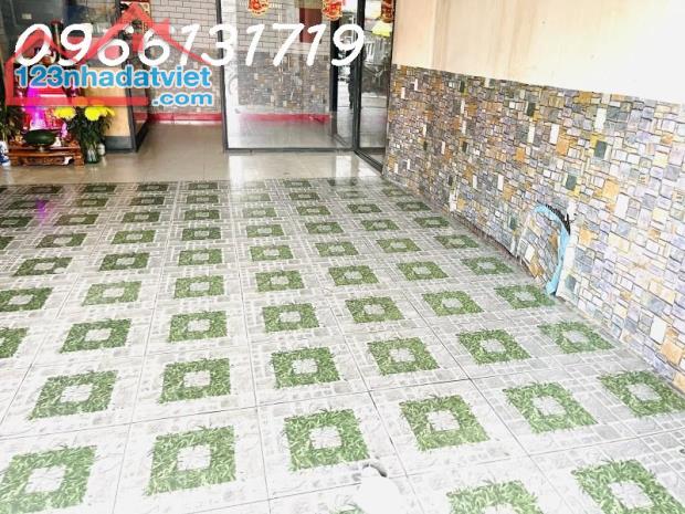 Bán nhà mặt tiền Phan Văn Hớn, Bà Điểm, Hóc Môn, 200m2, Giá 16 tỷ TL. - 3