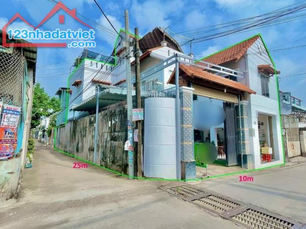 BÁN GẤP NHÀ 1 TRỆT 1 LẦU 2 MẶT TIỀN 250M2 TÂN HIỆP CHỈ 9,2 TỶ TL - 1