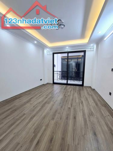 25M2 NGUYỄN XIỂN - 3 NGỦ - NHÀ ĐẸP - KINH DOANH - Ô TÔ - ĐẦU TƯ - CHỈ 4 TỶ - 0983458219 - 1