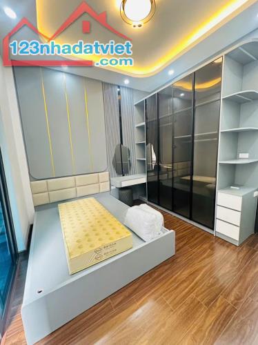 BÁN NHÀ MỚI ĐẸP ĐƯỜNG KIM GIANG, GẦN Ô TÔ, NỘI THẤT XỊN, 34M2, 4 TẦNG, GIÁ 6.9 TỶ. - 2