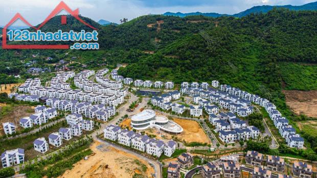 Khu đô thị Xanh Villas từ 12 tỷ - 20 tỷ/căn  quỹ hàng đẹp khu A,B,C giá tốt nhất. LH - 1