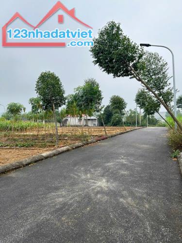 BÁN ĐẤT NÊN SƠN TÂY 60M2 - GIÁ 1 TỶ 35 - 1