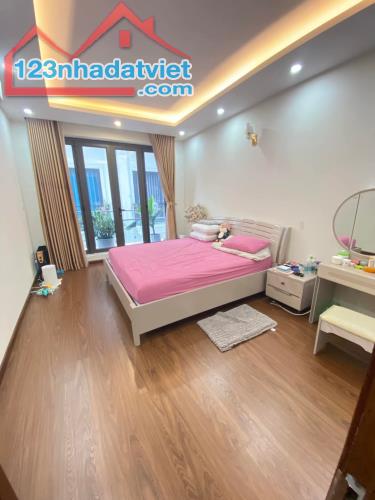 KHU VIP HÀNG KHÔNG NGUYỄN SƠN 50M2 x 6T FULL NỘI THẤT OTO NGÕ THÔNG. 11,6TỶ - 2