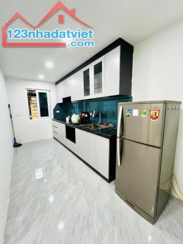 Tôi cần bán nhà tập thể tầng 3 phố Thanh Nhàn, 120m2, 3pn, đủ nội thất - 4