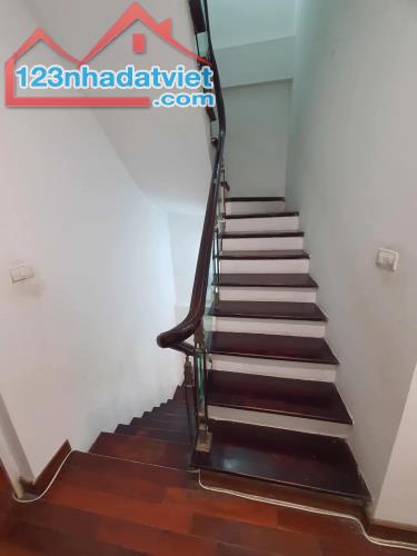 Nhà phân lô,ô tô ,kinh doanh khu giãn dân BL Triều Khúc 55m2,4 tầng,MT 5m. Giá 11,5 tỷ. - 4