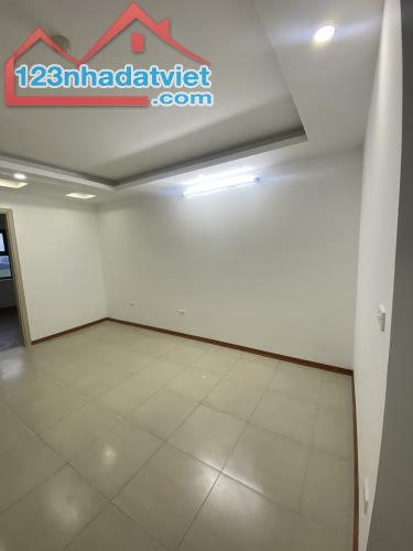 Bán chung cư Ruby CT3 Phúc Lợi-Long Biên-55m 2n2wc tầng trung-giá 2.6 tỷ (bao phí)
