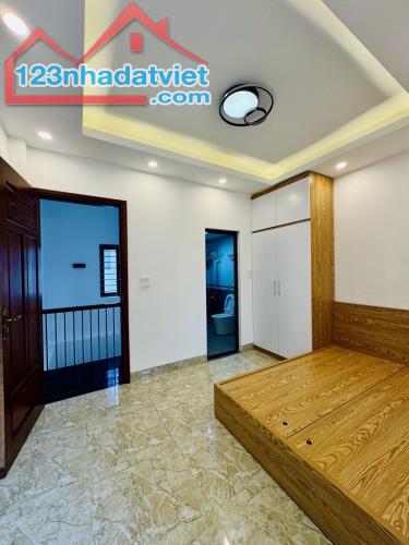 🏠 SIÊU NHÀ PHỐ An trạch quốc tử giám25/30M2 -5 T- LÔ GÓC -3 mặt thoáng- 6.XTỶ - 2