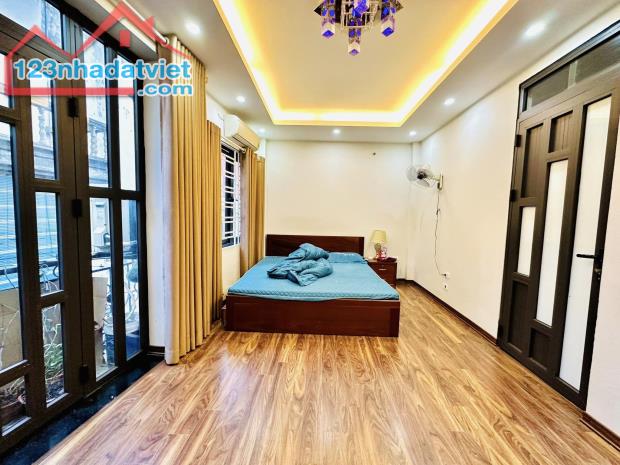 Ô tô 25m, Ngõ thông, Đẹp ở luôn, nhà Đặng Văn Ngữ-0946383428