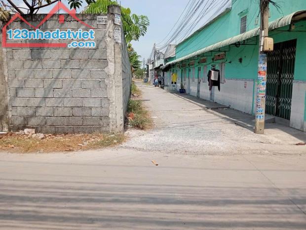 Bán Dãy Trọ 8 Phòng Thu Nhập 12TR/ Tháng,168m2,Sổ Riêng,Giá 810 Triệu