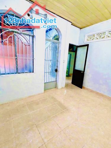 BÁN NHÀ 2 TẦNG HẺM 5M GẦN EMART PHAN HUY ÍCH NGANG 6M  - NHỈNH 4 TỶ 4 - 2