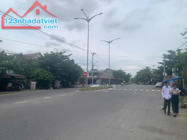 Bán lô đất 238m2; tặng căn nhà, ngay trung tâm ngã 4 Thương Tín - Hội An - 3