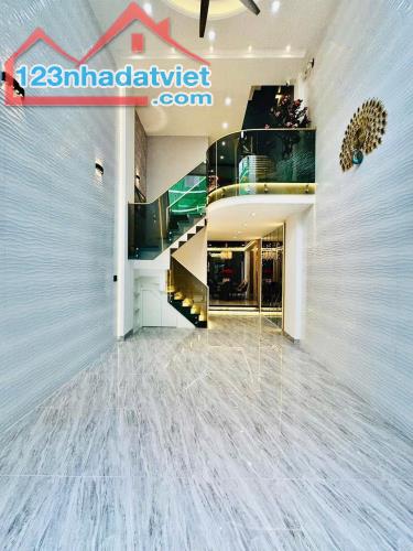 Bán Siêu Phẩm Nhà Phố Có Thang Máy Đường Quang Trung, Phường 11, Quận Gò vấp, Hồ Chí Minh - 1
