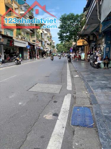 BÁN NHÀ MẶT PHỐ HÀNG ĐÀO GẦN BỒ HỒ - DIỆN TÍCH 22,5M2 - GIÁ 36TỶ - 1