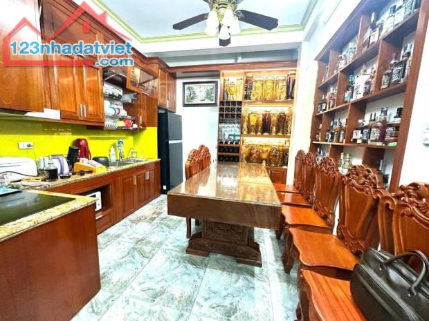 PHÂN LÔ VIP, Ô TÔ TRÁNH , NHÀ CỰC ĐẸP , CHỦ TỰ XÂY CỰC KÌ TÂM HUYẾT, ĐỂ LẠI TOÀN BỘ NỘI TH - 1