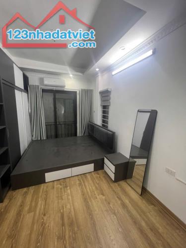 NHÀ PHỐ ĐỘI CẤN, 31M2, ĐẦU TƯ, LÔ GÓC,  2 THOÁNG, NGÕ THÔNG, FULL NỘI THẤT